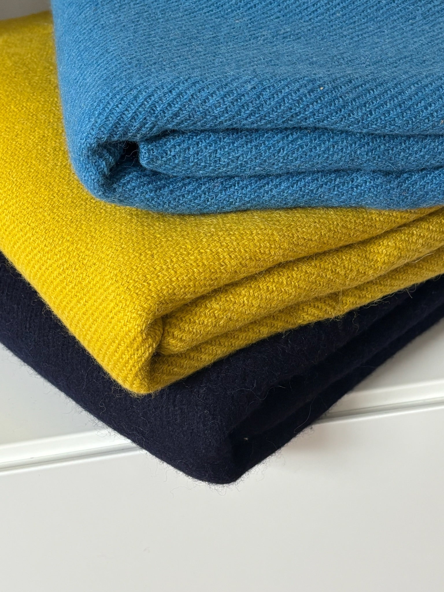 65% lana de llama 35% lana de oveja