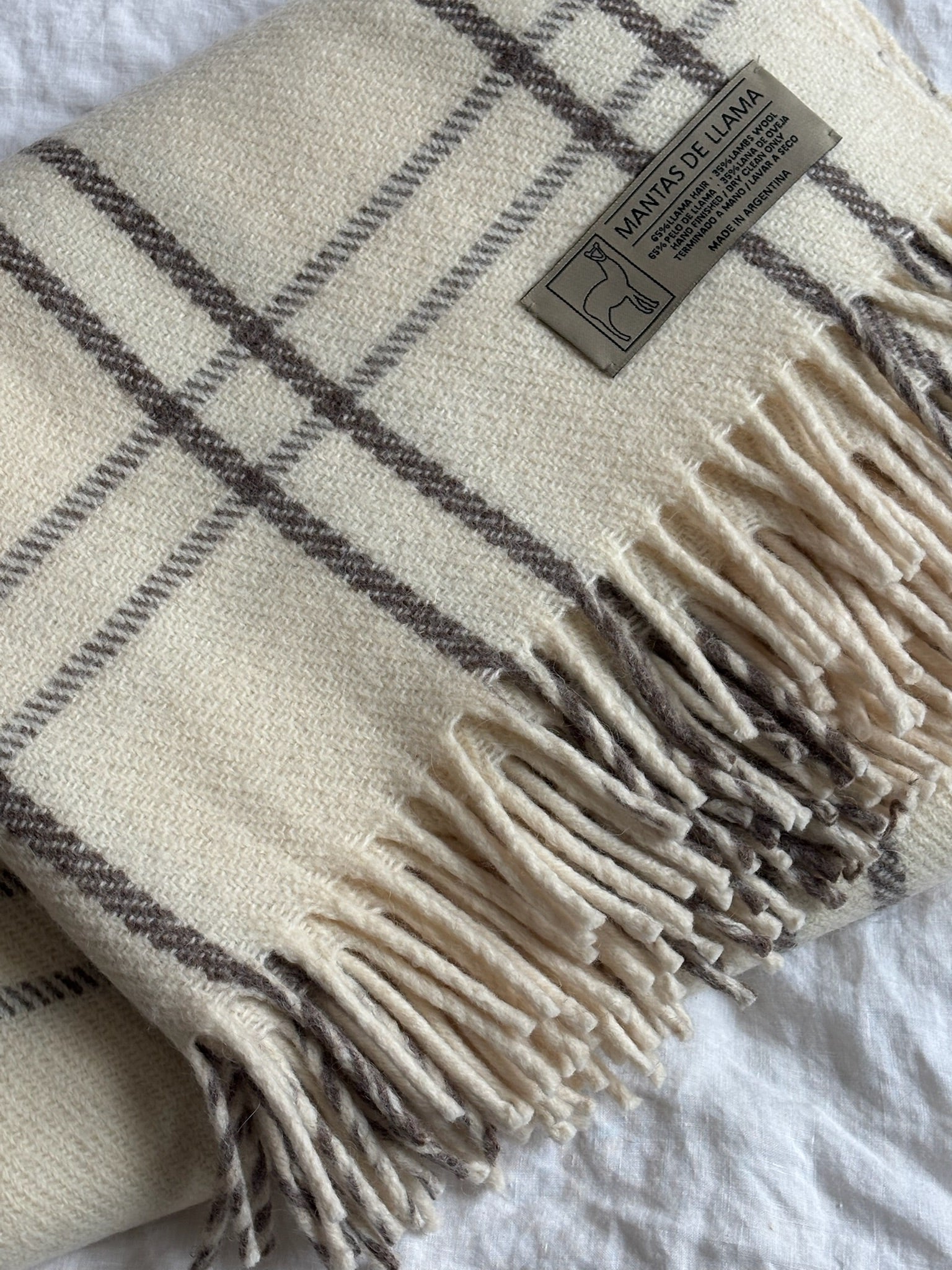 65% lana de llama 35% lana de oveja