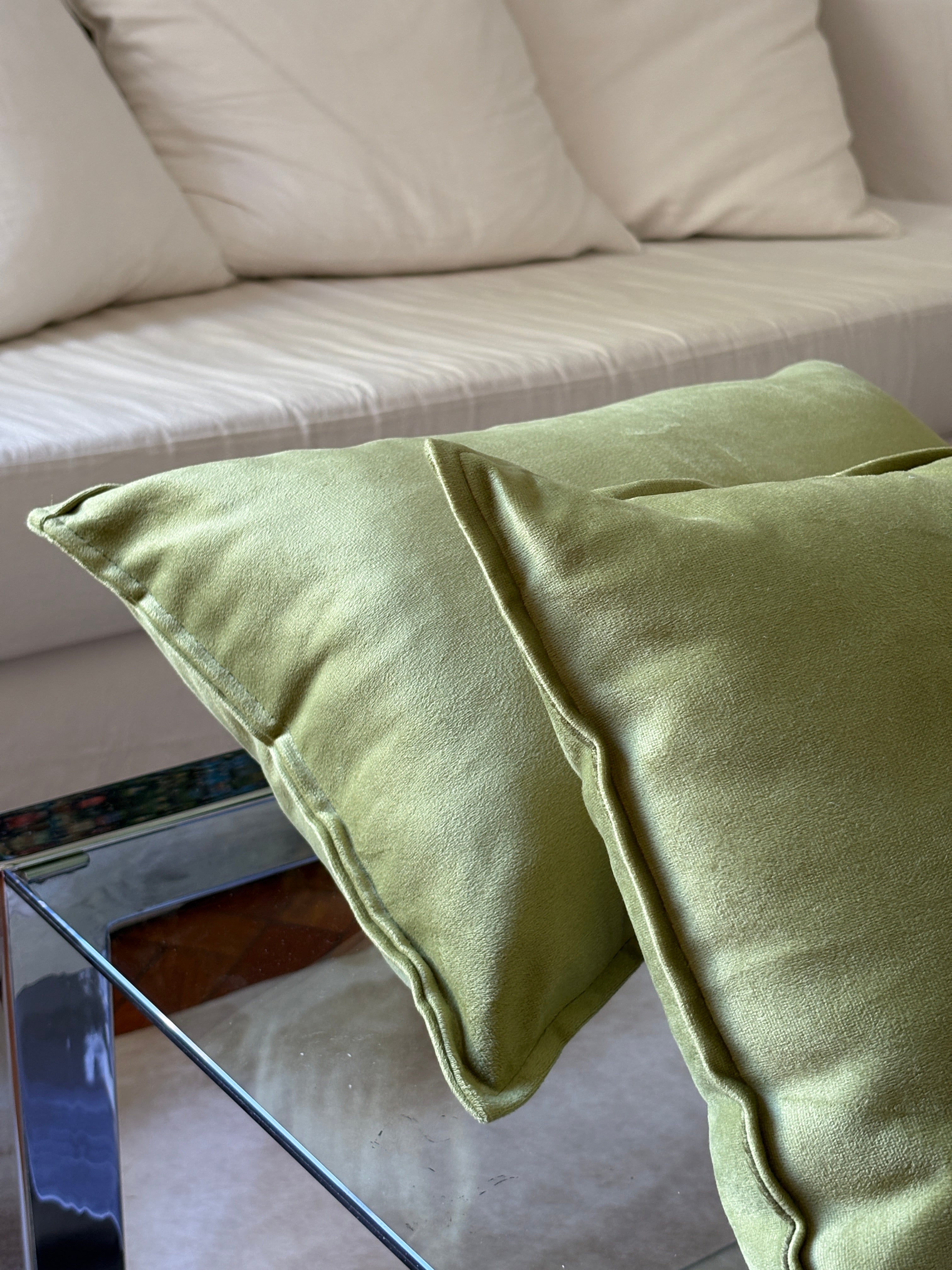 pack de almohadones pana verde